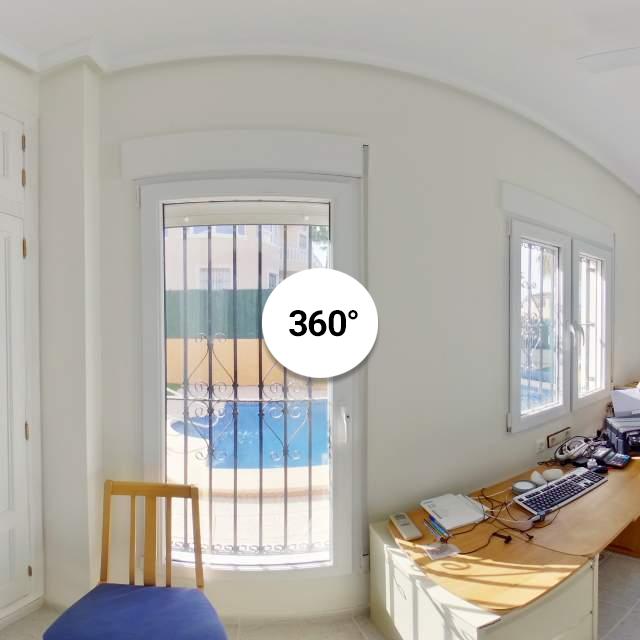 R0010708