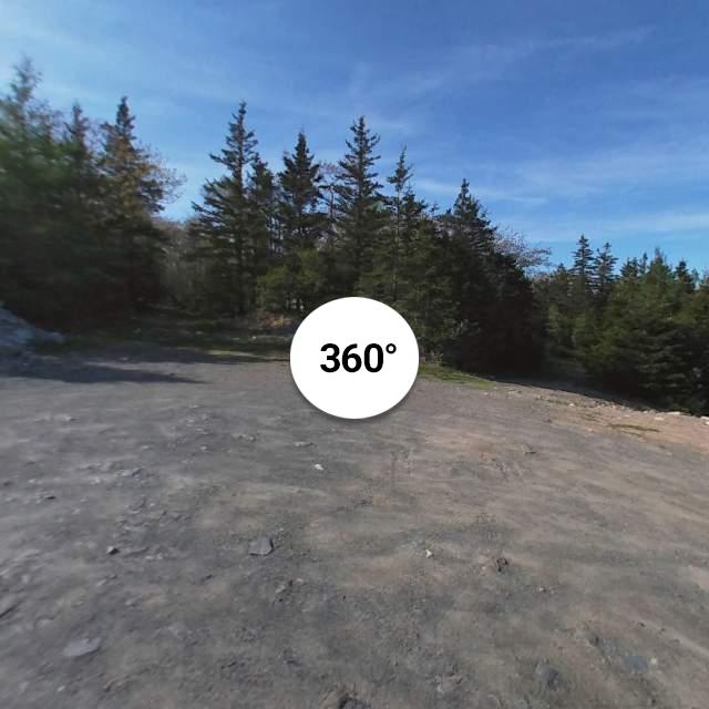 Nichols Lake hiking trail in Halifax, Nova Scotia. Map & guid...