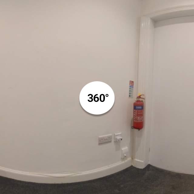 64 2f1 Thornwood Avenue